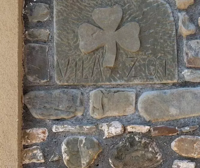 پانسیون Villa Zoi A Stay To Remember I Guesthouse Inside Elbasan Castle