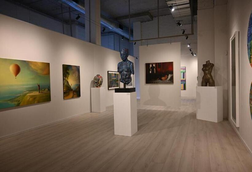 Steyn City Hotel By Saxon