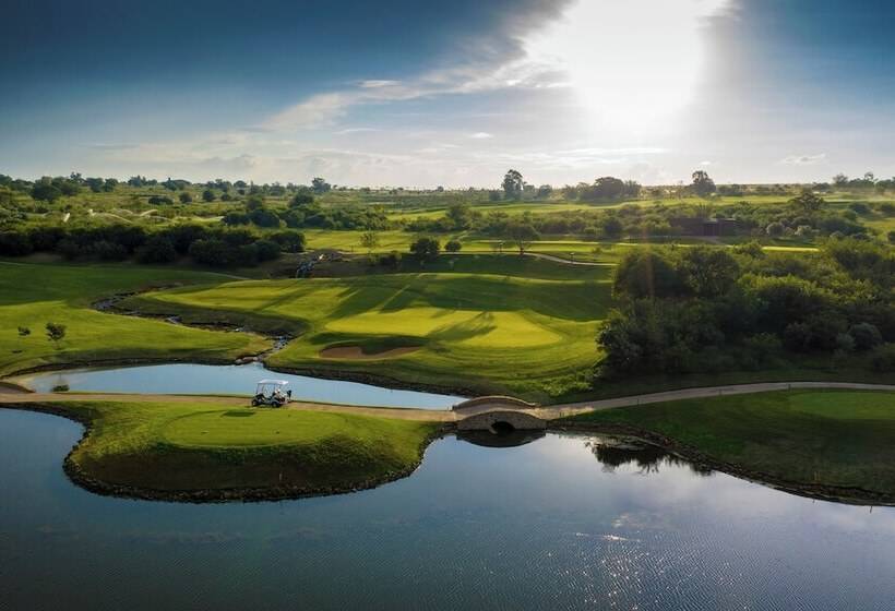 Steyn City Hotel By Saxon