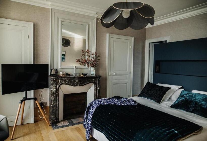 مبيت وإفطار Le Mora Hôtes