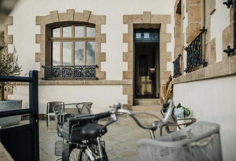 مبيت وإفطار Le Mora Hôtes