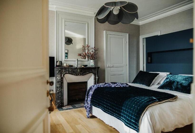 مبيت وإفطار Le Mora Hôtes