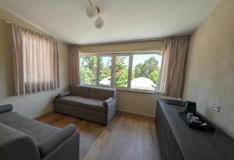 Aamiaismajoitus (B&B) Quarto Di Monte Suite & Spa