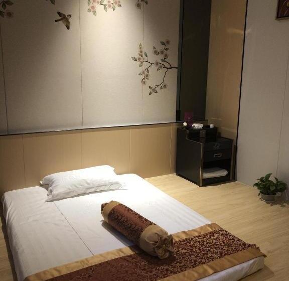 Hongfeng Hotel Nanshan Branch