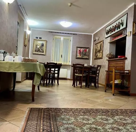 ホテル Albergo Quatro Pini