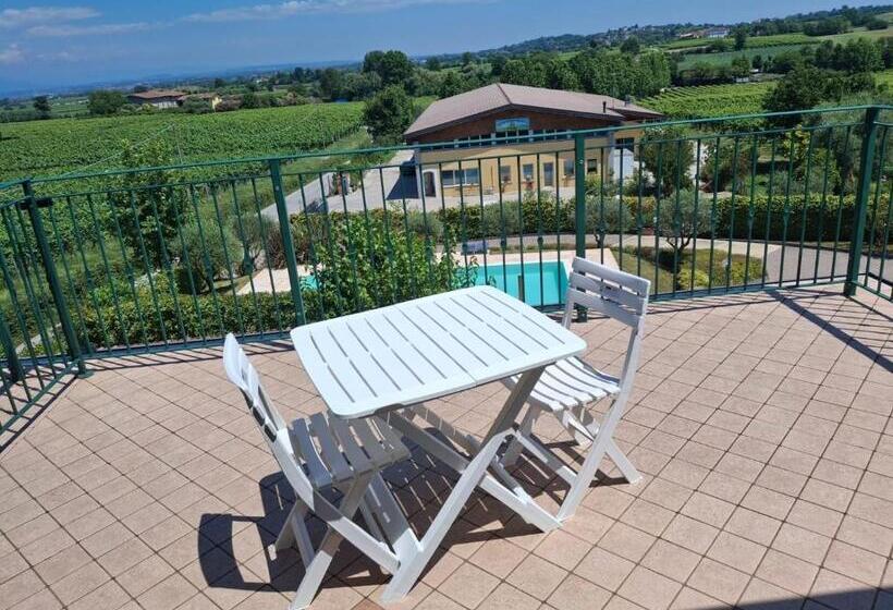 Отель Albergo Quatro Pini