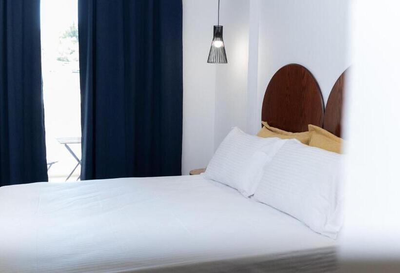 בית מלון כפרי De Sol