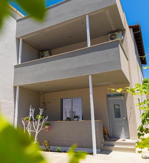 בית מלון כפרי De Sol