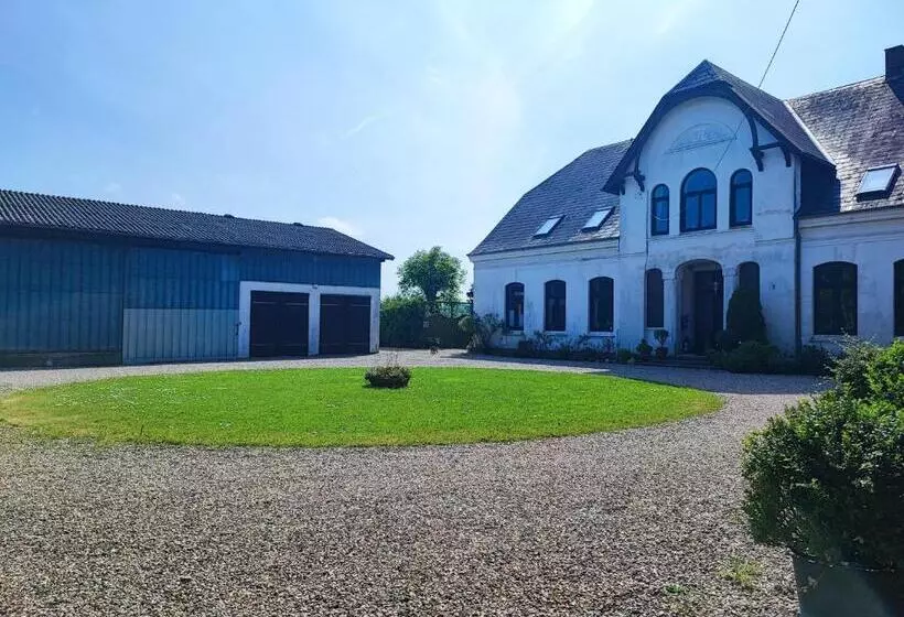 Hotelli Ferienwohnung Auf Dem Lande