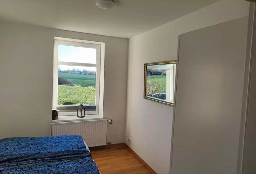 Hotelli Ferienwohnung Auf Dem Lande