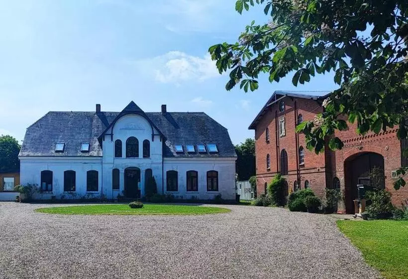 Hotelli Ferienwohnung Auf Dem Lande