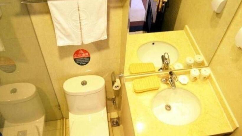 فندق Greentree Inn Huaian Gaogou Town First Street Shell