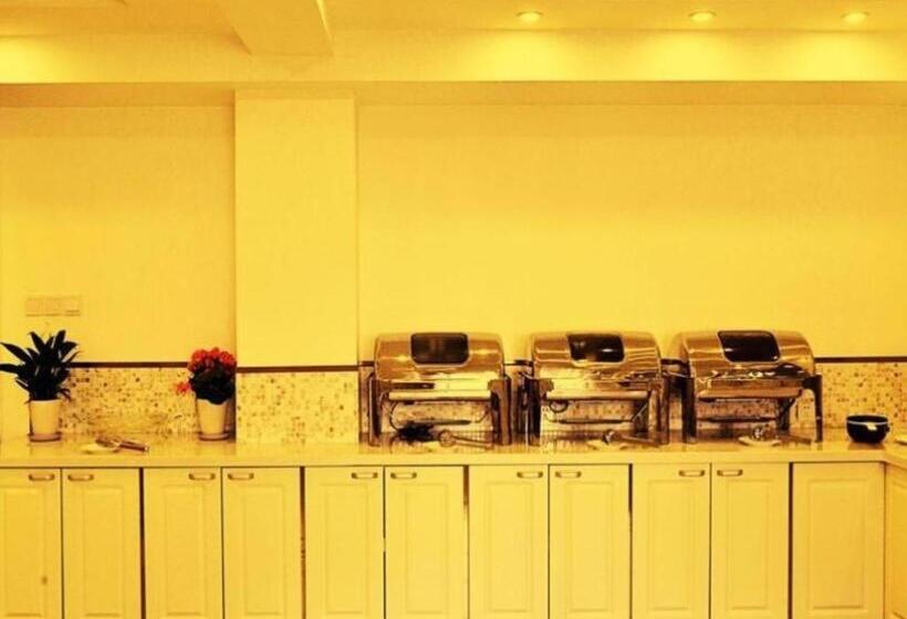 Hotel Greentree Inn Shenyang Tiexi Huaxiang Road Metro Station Express