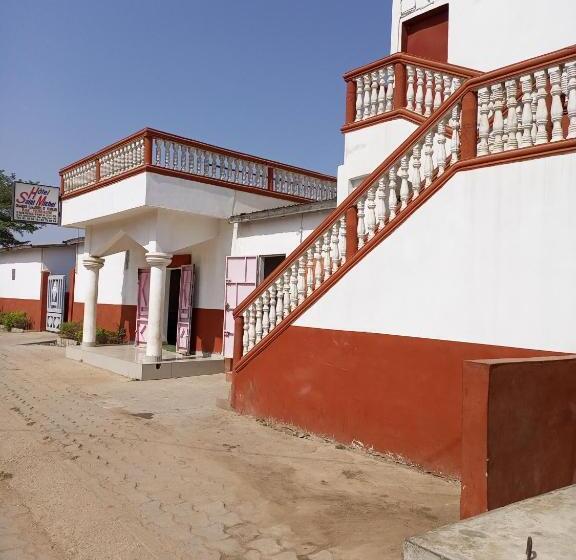 هتل Hôtel Saint Michel