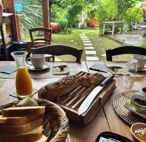 پانسیون Le Mazet Des Beaujots