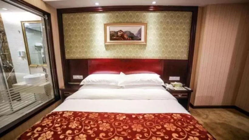 Vienna Hotel Hengyang Zhengxiang District Nanhua University