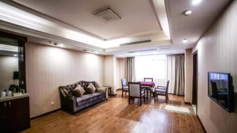 Vienna Hotel Hengyang Zhengxiang District Nanhua University