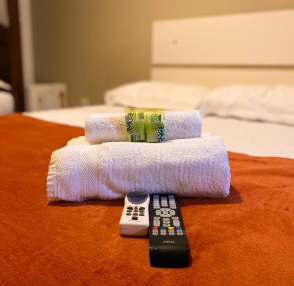 Auberge Hôtelière 5 Minutos Do Centro Histórico L Pousada Recanto Tangará L Melhor Custo Benefício L Café Da Manhã Inc