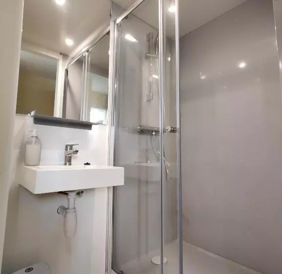 Auberge Le Leo De Foix