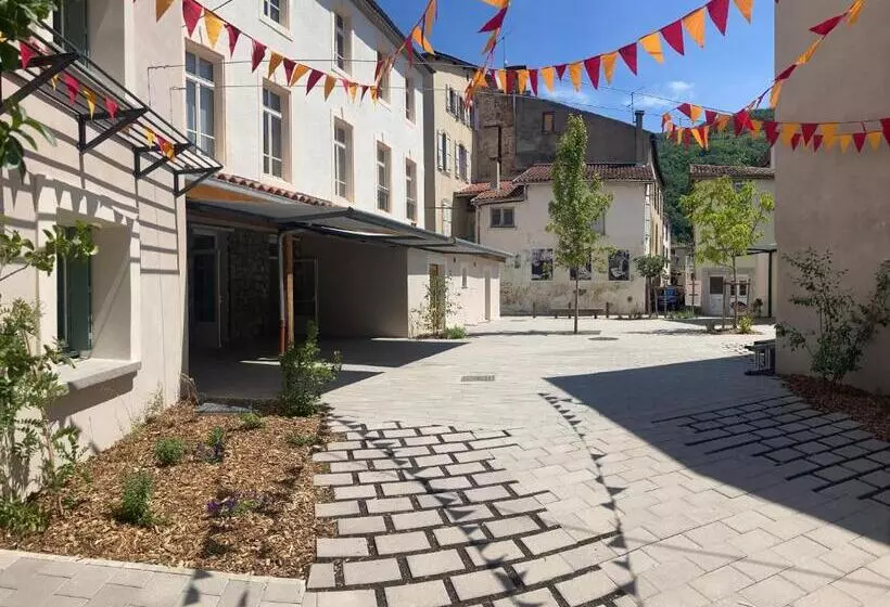 Auberge Le Leo De Foix