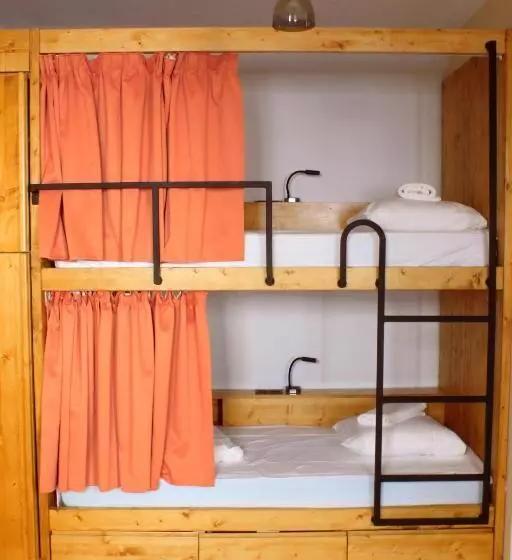 Auberge Le Leo De Foix