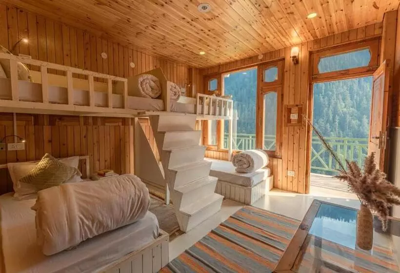 ユースホステル Moustache Shoja, Jibhi