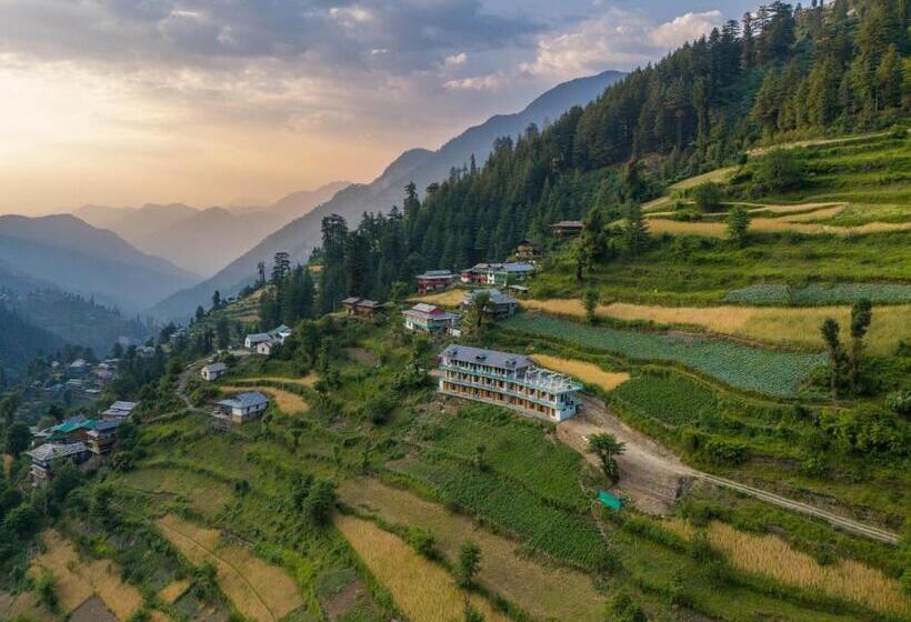 הוסטל Moustache Shoja, Jibhi