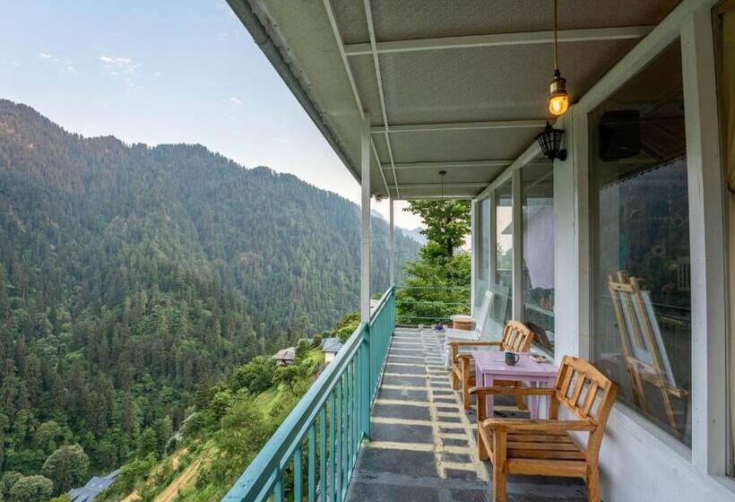 הוסטל Moustache Shoja, Jibhi