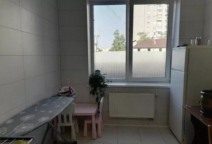 تختخواب و صبحانه українский дворик