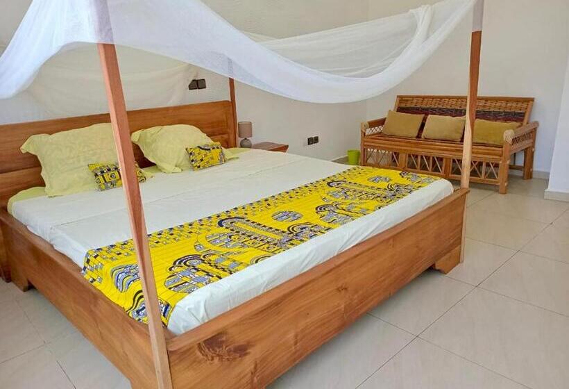 تختخواب و صبحانه Chez Marie Line