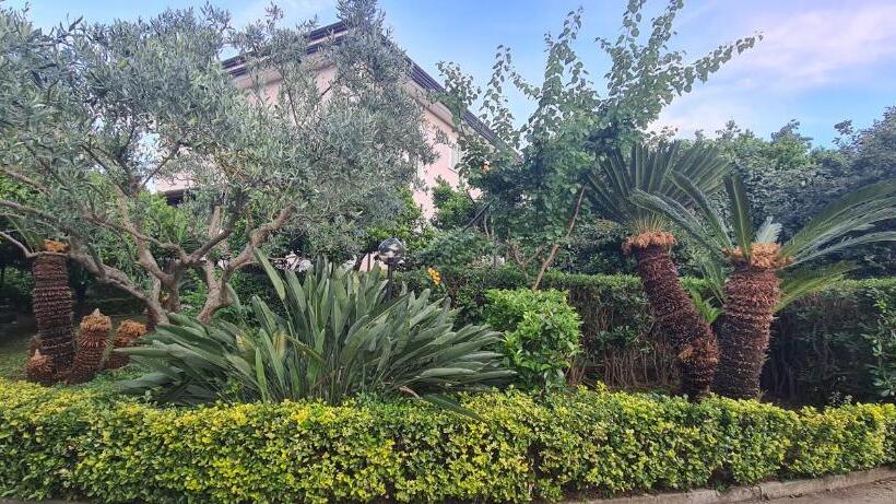 Bed and Breakfast Le Sale Resort