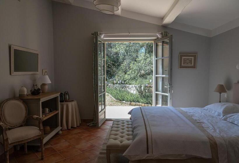 ベッドアンドブレックファースト Les Apiers, Chambre D Hôtes De Charme à Carcès