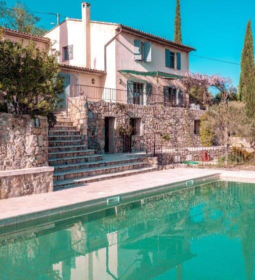 ベッドアンドブレックファースト Les Apiers, Chambre D Hôtes De Charme à Carcès