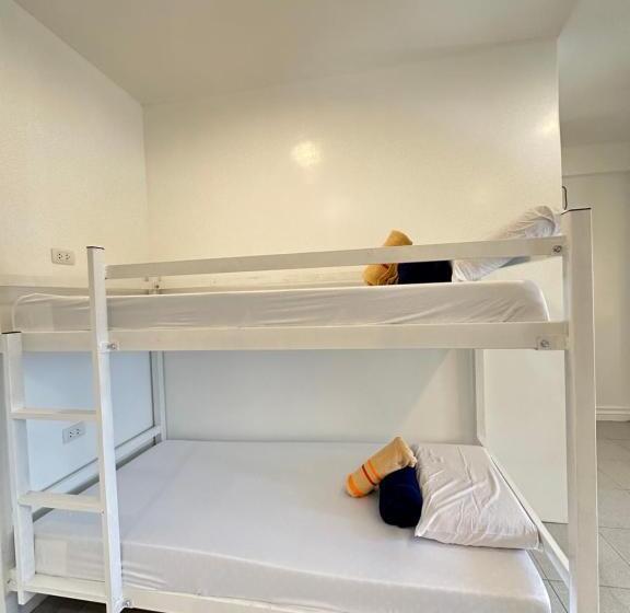 Gracey Dive Resort And Restaurant