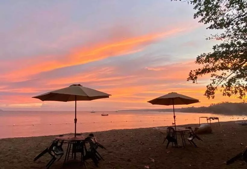 Gracey Dive Resort And Restaurant