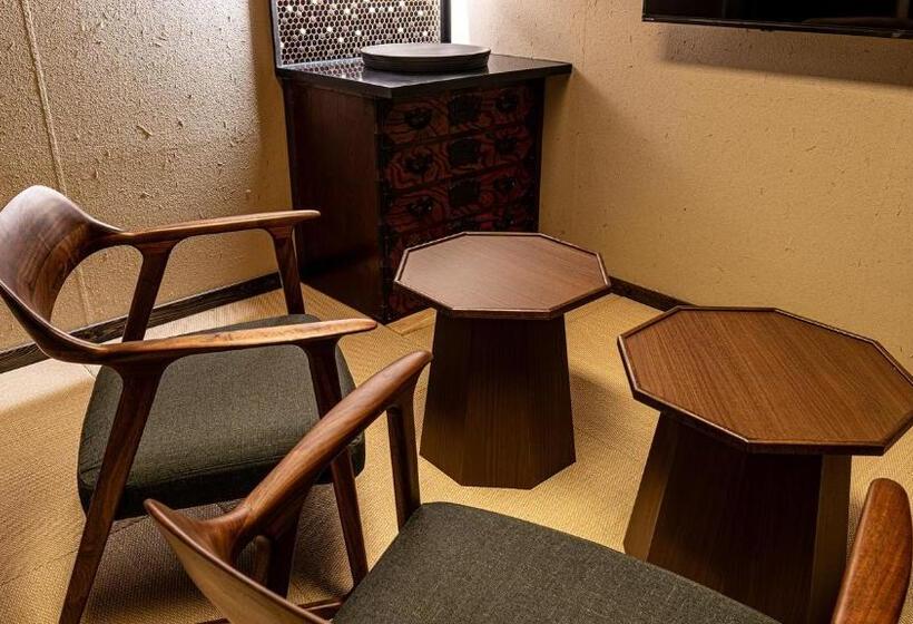 هتل 京都の宿 ぎをんの月