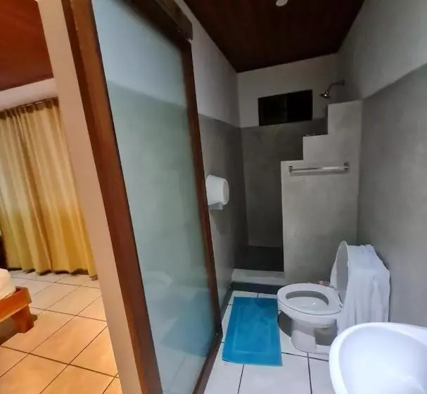 カプセルホテル Nosara Magazine Hostal