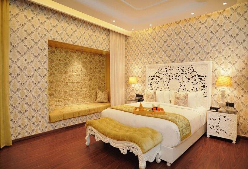 בית מלון כפרי French Riviera A Boutique