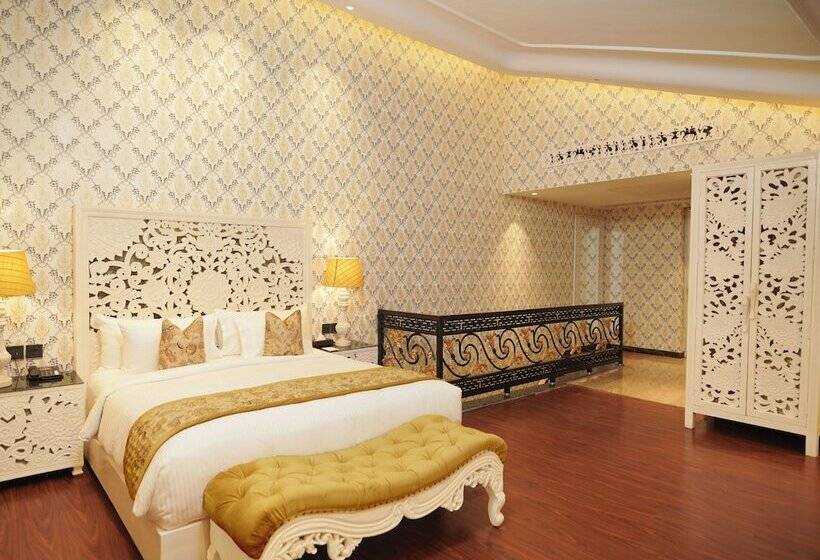 בית מלון כפרי French Riviera A Boutique