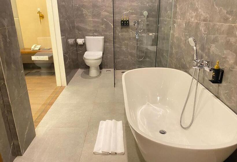 בית מלון כפרי The Prime Canggu Bali