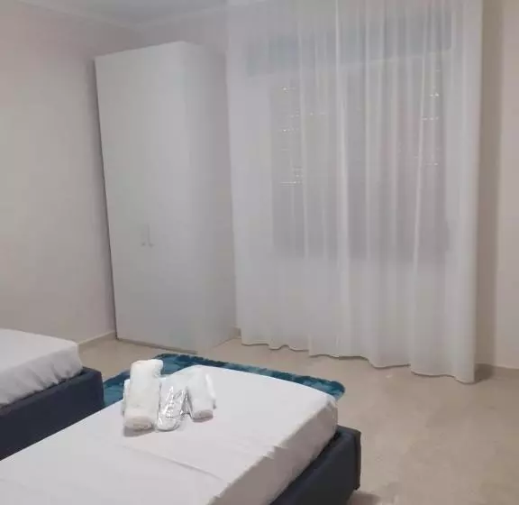 Lovely Bianco   Rooms & Apartment