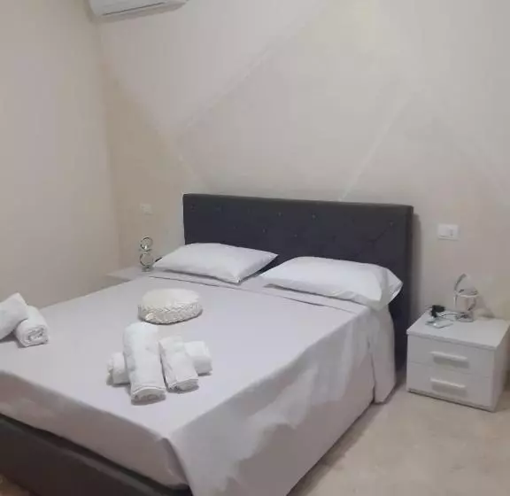 Lovely Bianco   Rooms & Apartment