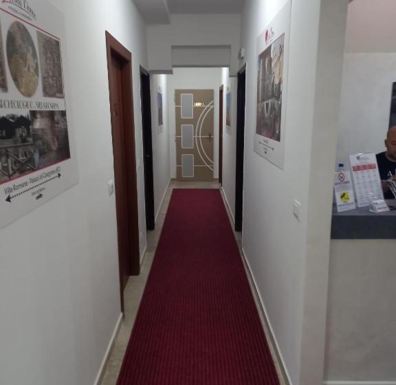 Lovely Bianco Rooms & Apartment