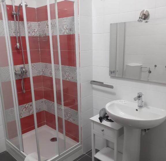 Lovely Bianco Rooms & Apartment