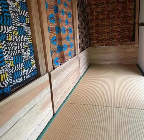 Majatalo 与論ゲストハウス ズッ友荘