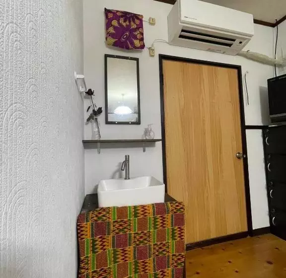 Majatalo 与論ゲストハウス ズッ友荘