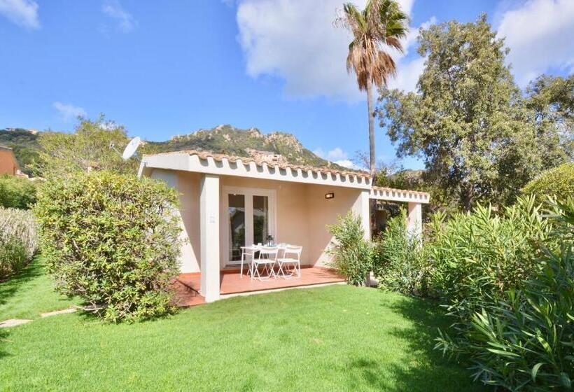 Isa   Residence In Costa Rei Just 450 Meters From The Beach, Apartments With Air Conditioning And Ou