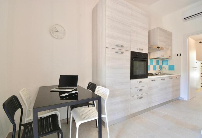 Isa   Residence In Costa Rei Just 450 Meters From The Beach, Apartments With Air Conditioning And Ou