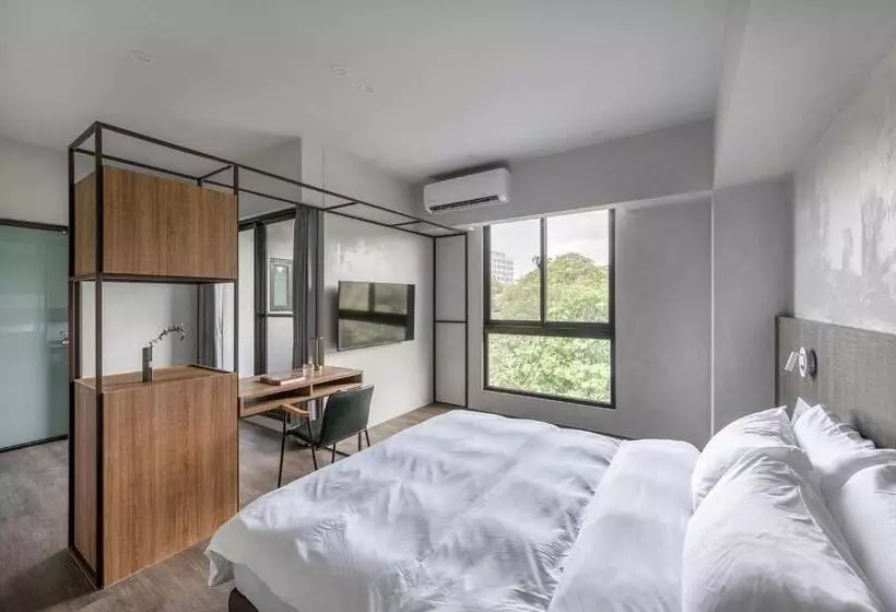 هاستل H Suite Inn