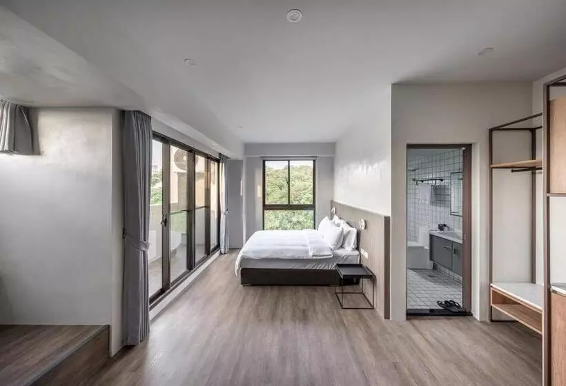 هاستل H Suite Inn